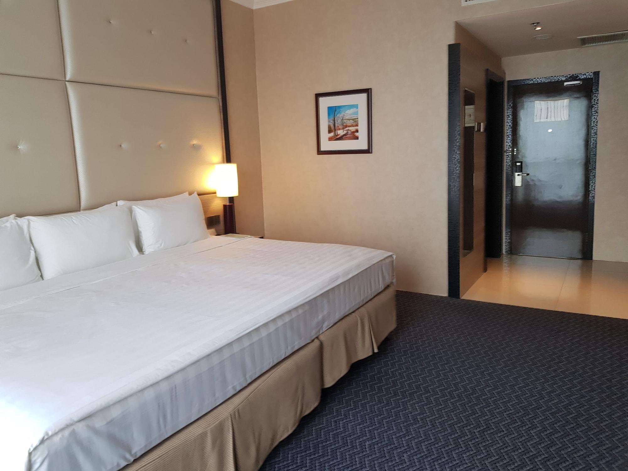 Hotel Ksl & 5*
